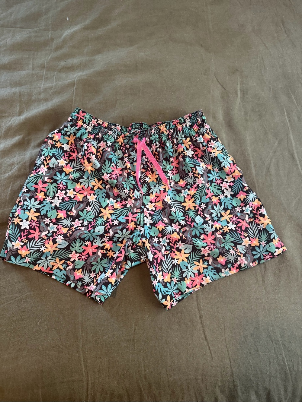 chubbies Women's Black Floral Drawstring Shorts with Pink & Teal Accents
